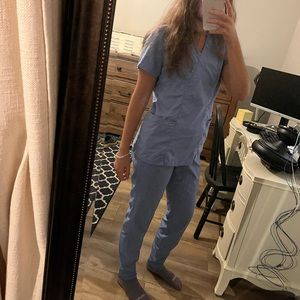 Greys anatomy ceil blue scrub set
